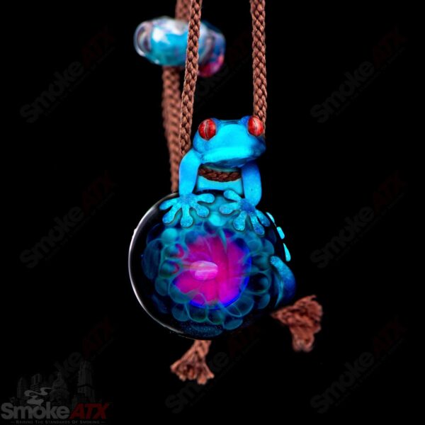Shop Gecko and the Sky Pendant Kengtaro Glass in australian