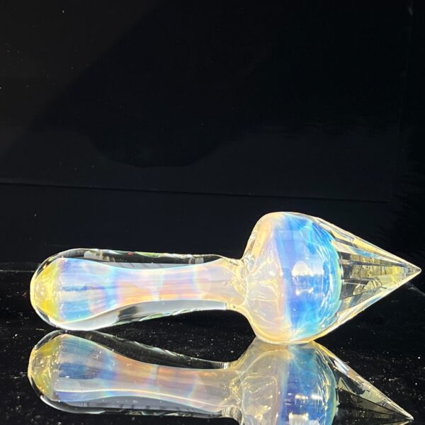Shop Dragon Crystal Glass Pipe in australian