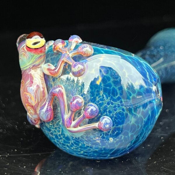 Shop Blue Sea Sparkle Frog Spoon in australian