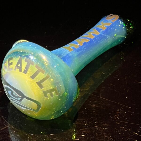 Shop Seahawks Glass Pipe in australian