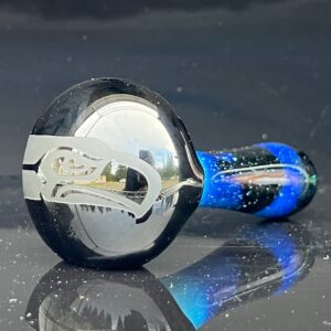 Shop Seahawks Glass Pipe in australian