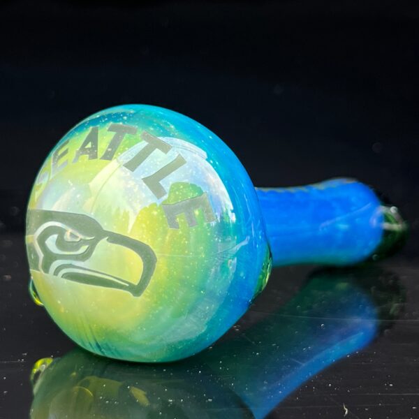 Shop Seahawks Glass Pipe in australian
