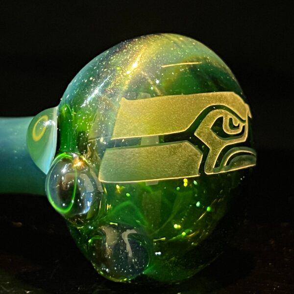 Shop Seahawks Glass Pipe in australian