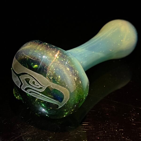 Shop Seahawks Glass Pipe in australian