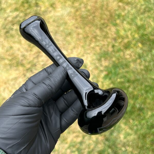 Shop Raiders Glass Pipe in australian