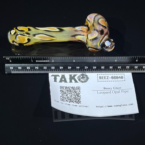 Shop Leopard Opal Pipe in australian