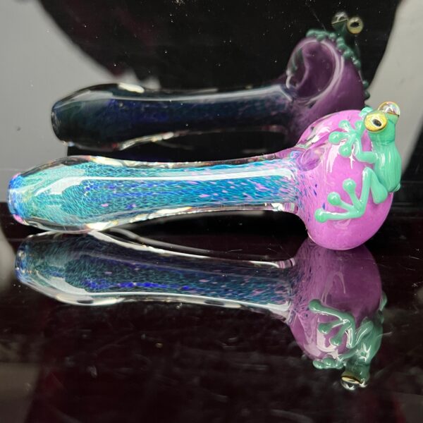 Shop Purple Magic Frog Spoon in australian