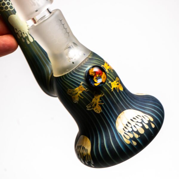 Shop Little B - Coldworked Bubbler - Pooh Bear in australian