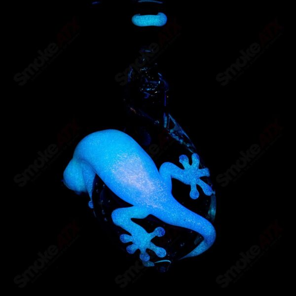 Shop Tier 1 Pendant Kengtaro Glass Gecko #1 in australian