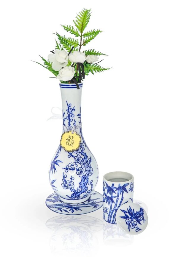 Shop Luck Vase Bong in australian