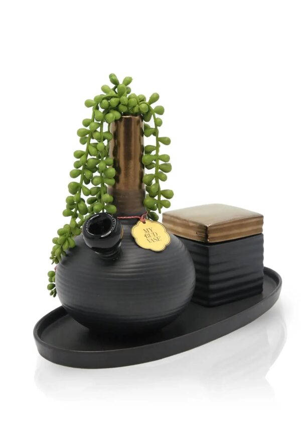 Shop DeAngelo Vase Bong in australian