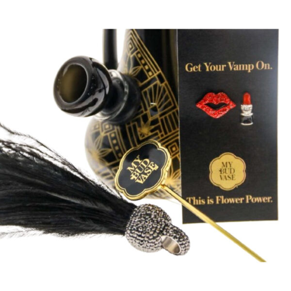 Shop Vamp Vase Bong in australian