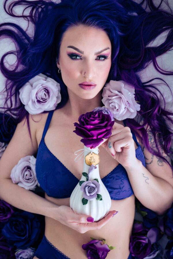 Shop Rose Vase Bong in australian